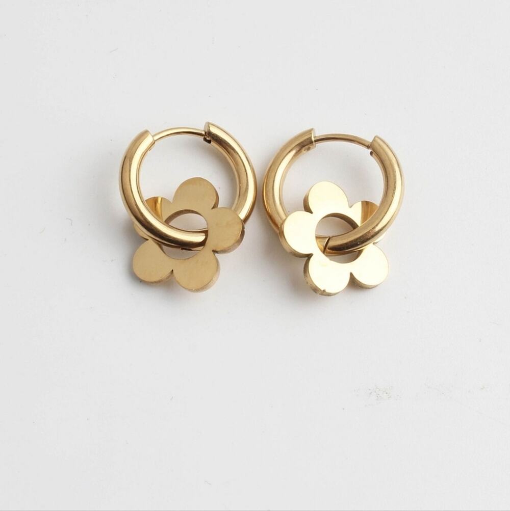 Waterproof 14K Gold Flower Clover Huggie Hoop Earrings Stainless Steel Jewelry